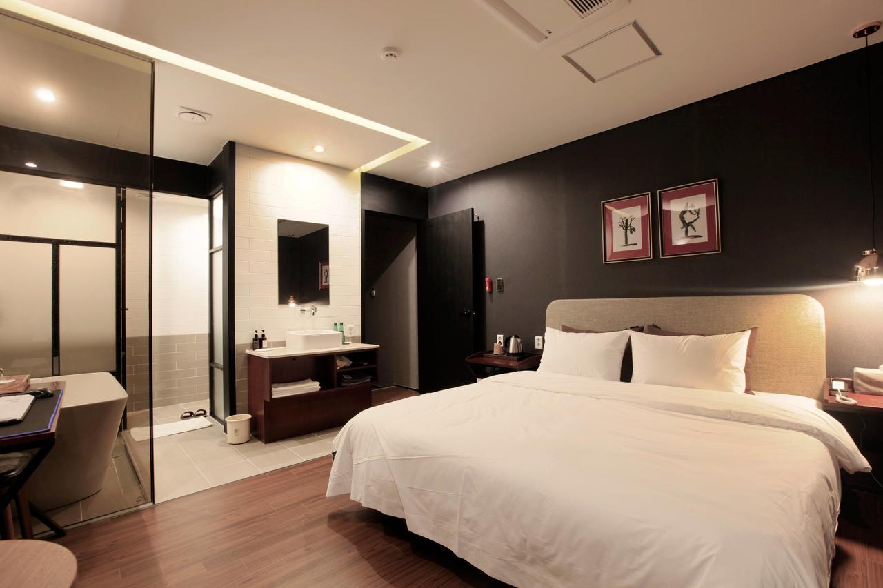 Brown-Dot Hotel Gupo Busan Buitenkant foto