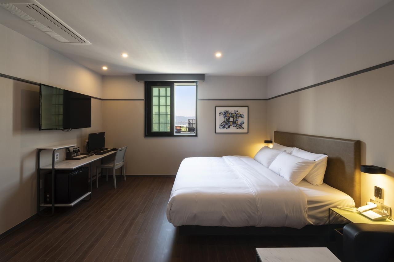 Brown-Dot Hotel Gupo Busan Buitenkant foto