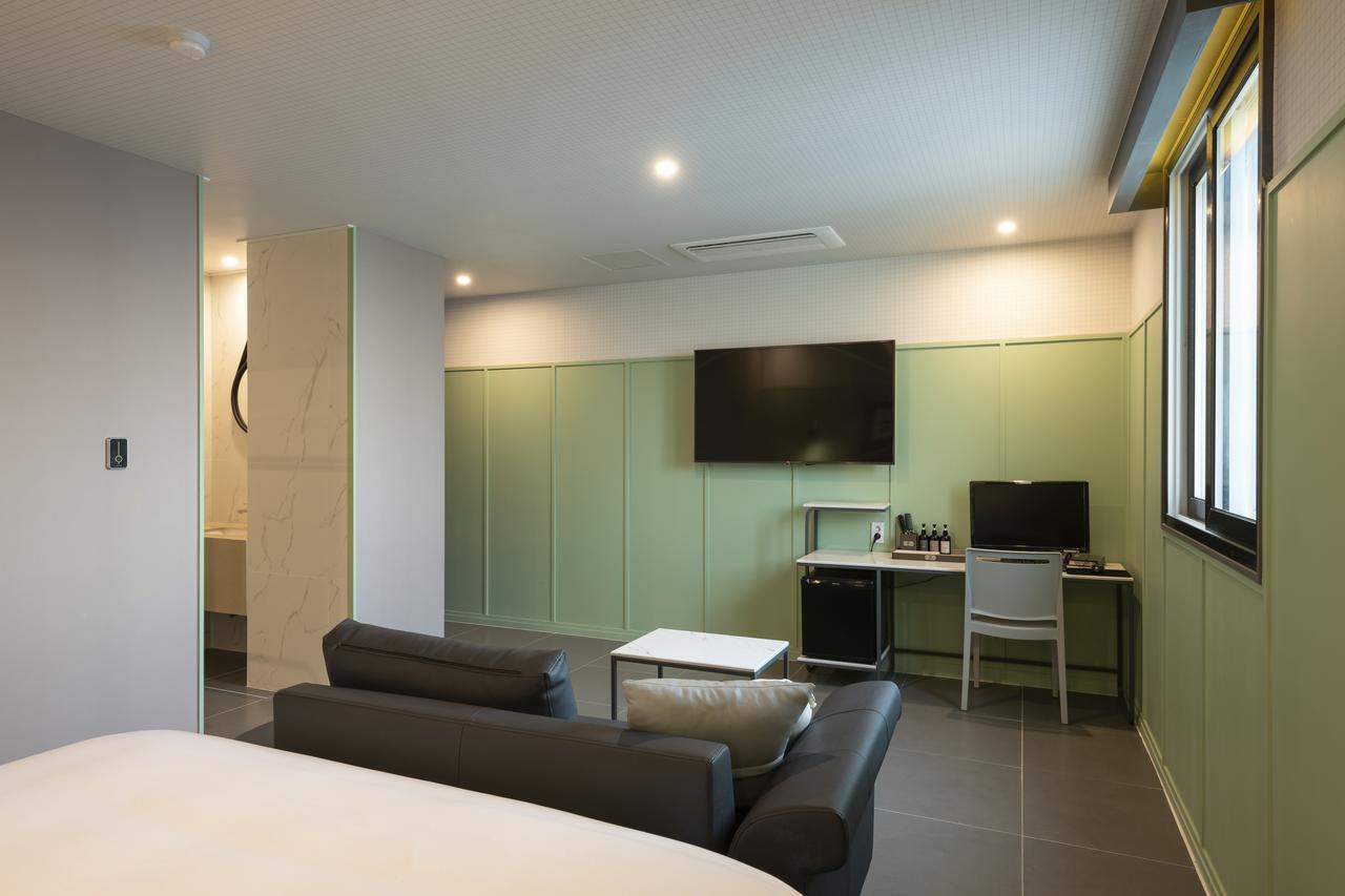 Brown-Dot Hotel Gupo Busan Buitenkant foto