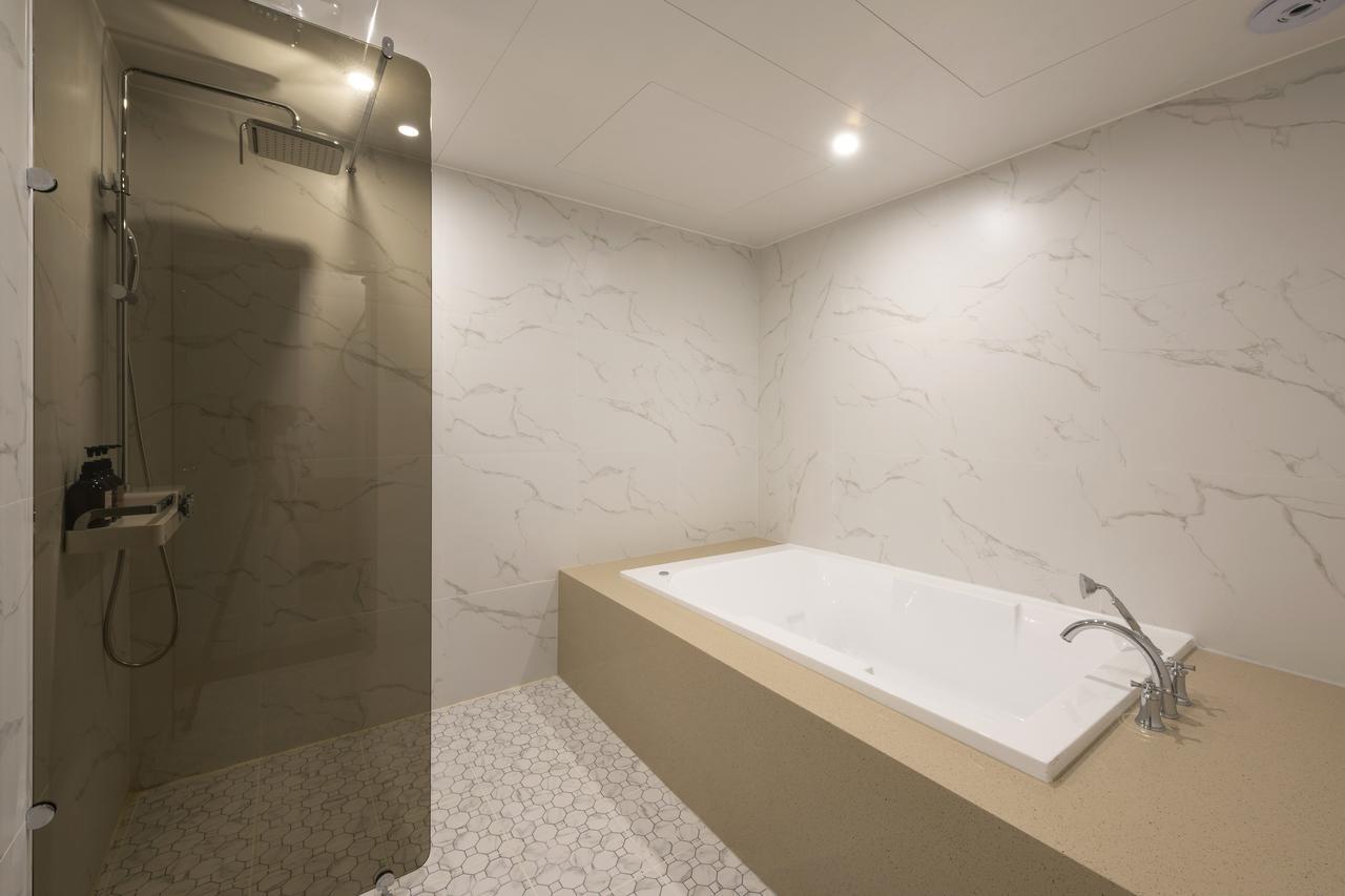 Brown-Dot Hotel Gupo Busan Buitenkant foto